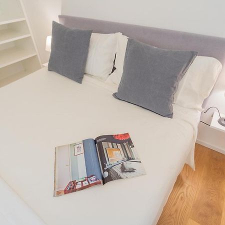 A Step From The Lake Apartment By Rent All Como Eksteriør bilde