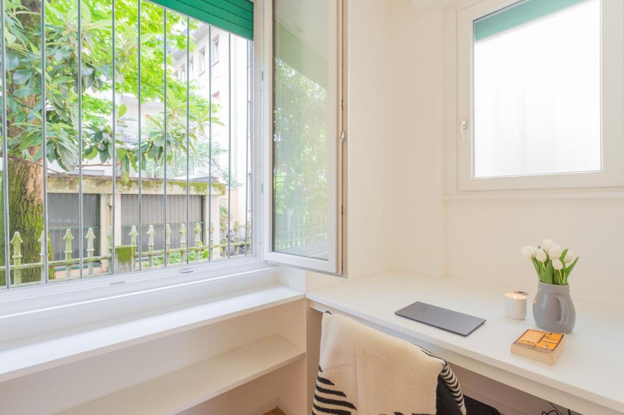 A Step From The Lake Apartment By Rent All Como Eksteriør bilde